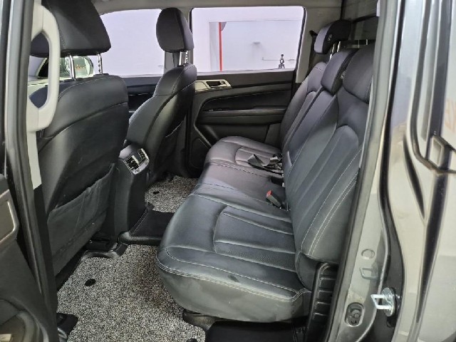 6101501738R12.jpg