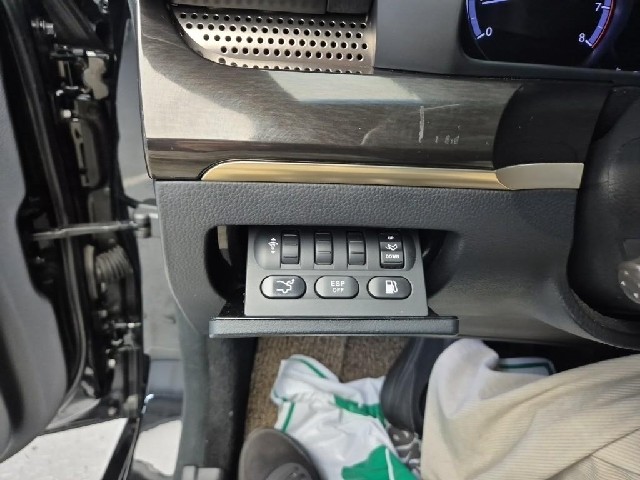 6101501828R16.jpg