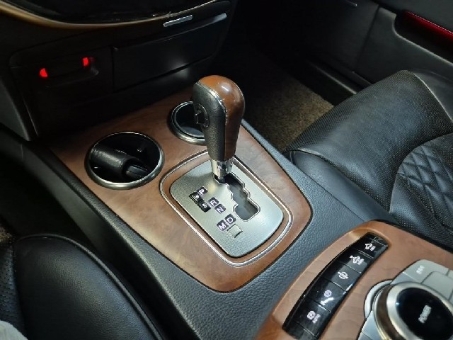 6101501828R8.jpg