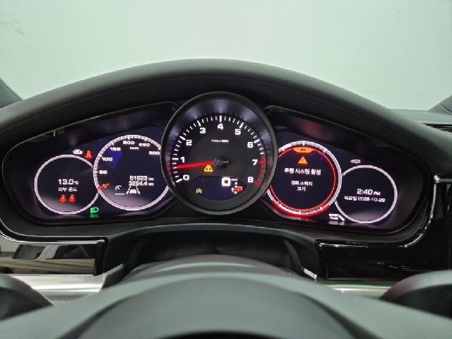 6101001777R6.jpg