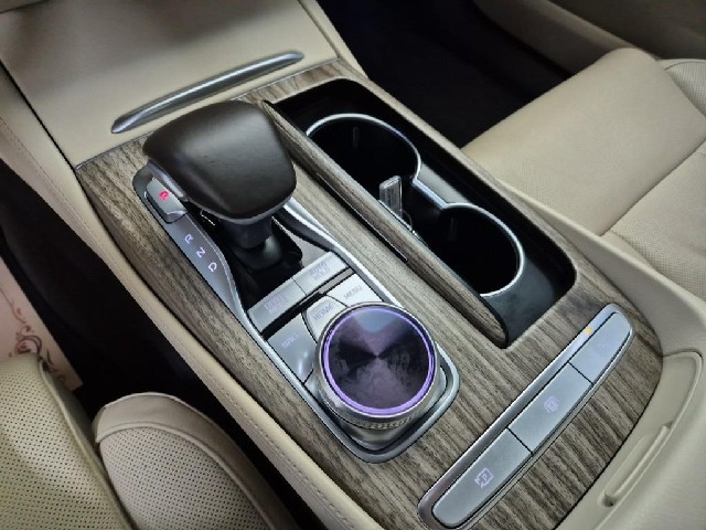 6101500909R8.jpg