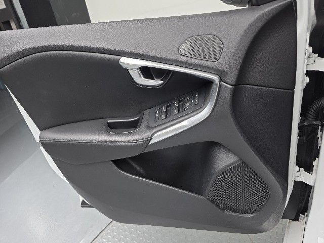 aaa1065fc36040ffe882473b46e9b439.jpeg