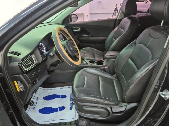 6081501909R11.jpg