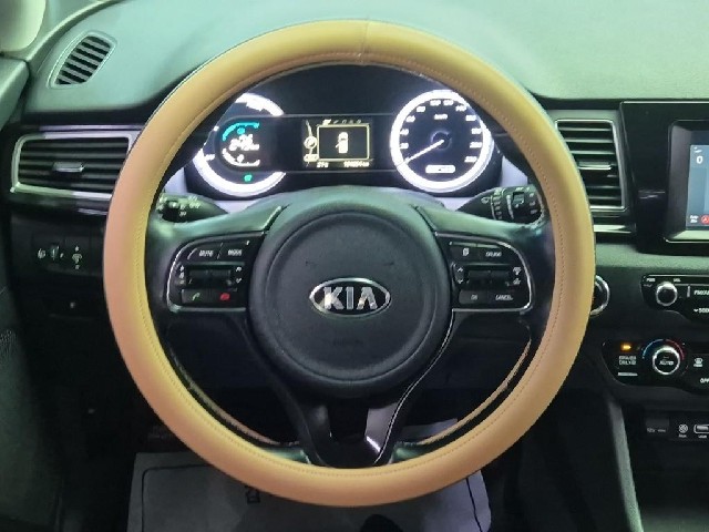 6081501909R9.jpg