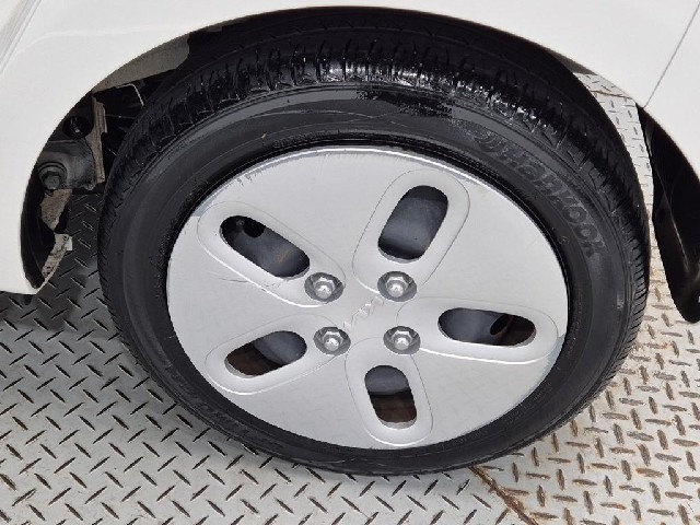 6081002349R19.jpg