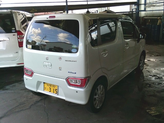 2ff666ae268bf0fb8bbac90050fd79e7.jpg