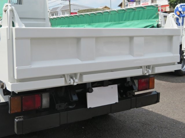 b4b6626e0e7f932ae27ecb80014110b3.jpg