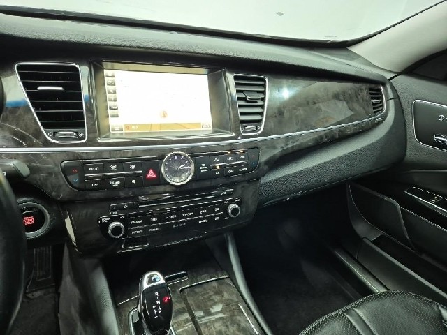 6081000427R10.jpg