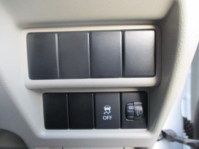 0701373A30260309W00710.jpg