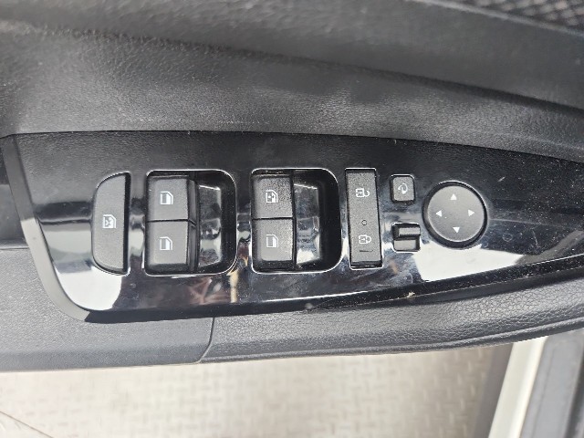 lotterental_22001798_FqH6c_10.jpg
