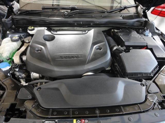 9730049A30260410W00114.jpg