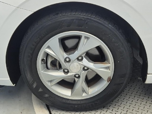 6081501133R19.jpg