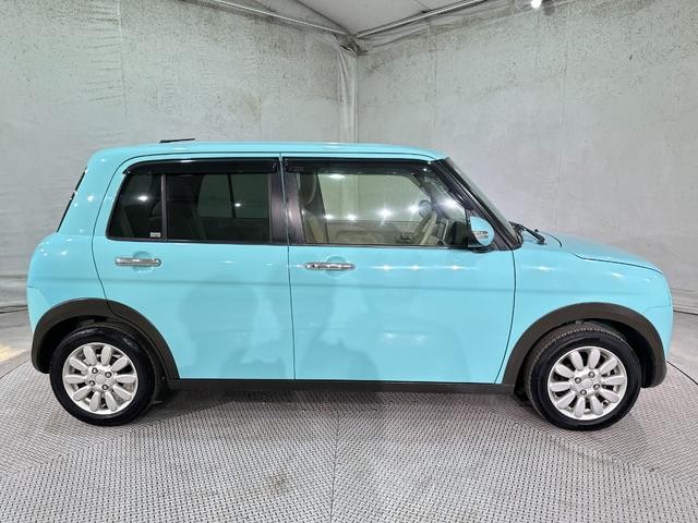 0509824A30261019W00213.jpg