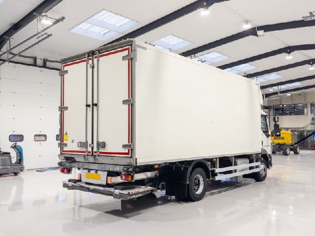 9c5c8c2fe8f0c80eac0dc1eda61c7206.jpeg
