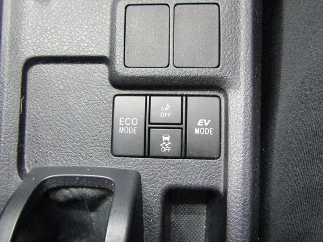 0701563A30260705W00116.jpg