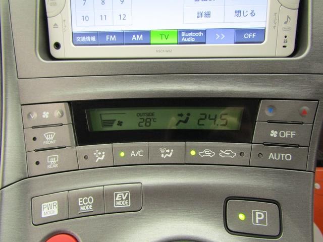 0701563A30260705W00313.jpg