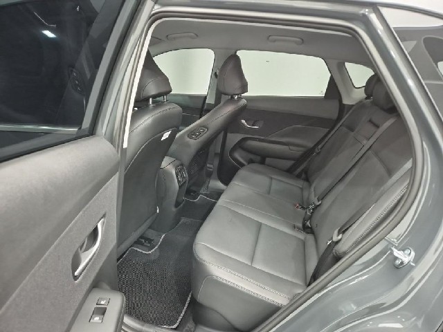 6081001870R12.jpg