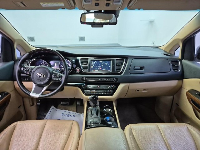 6081500273R7.jpg