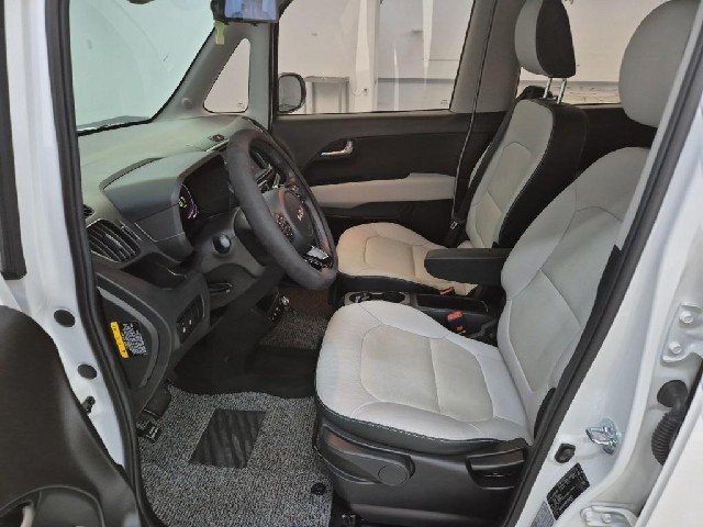 6081501649R11.jpg