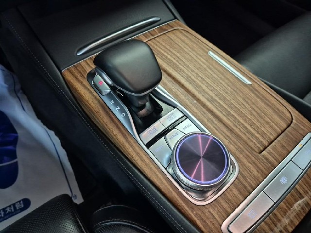 6081500753R8.jpg