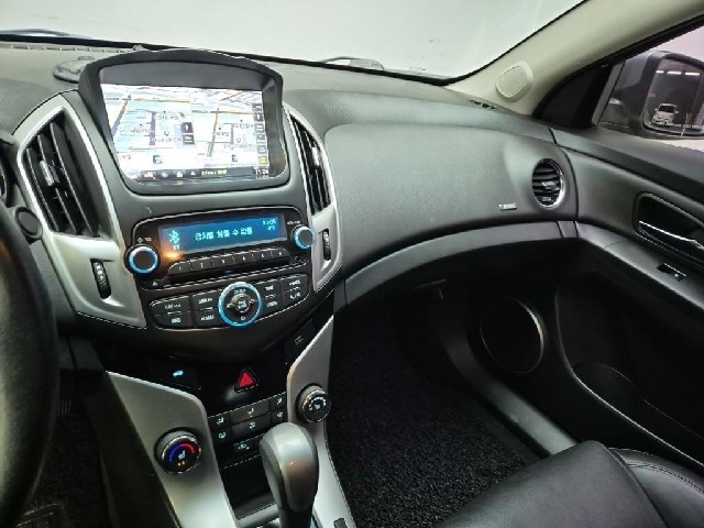 6021001228R10.jpg