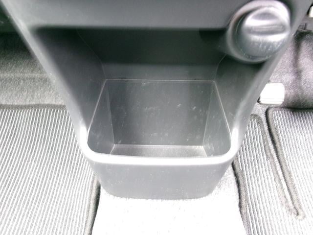 0803064A30250713W00116.jpg