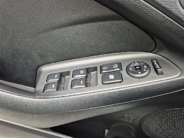 6081000732R18.jpg
