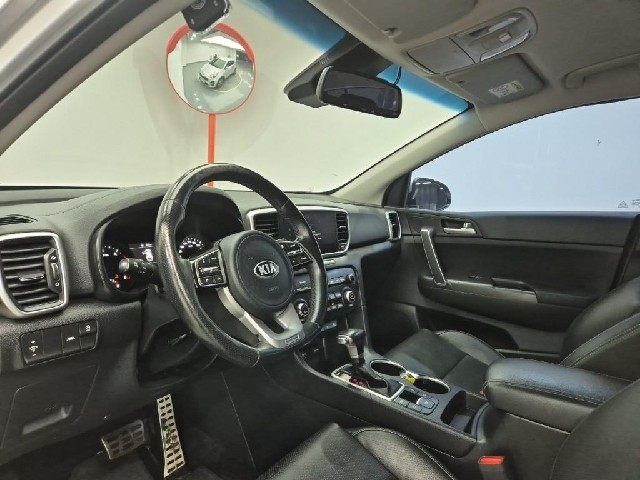 6081000285R7.jpg