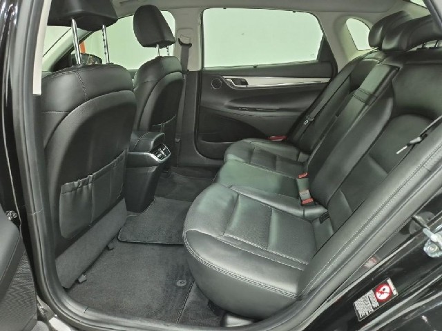 6081000591R12.jpg