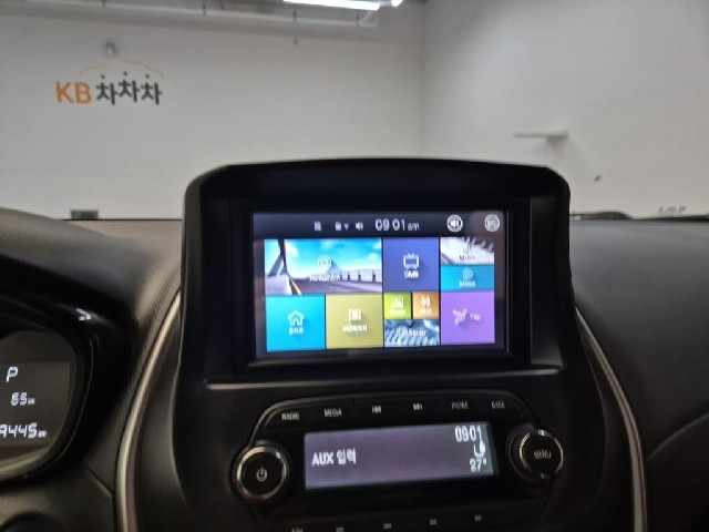 6081500735R13.jpg
