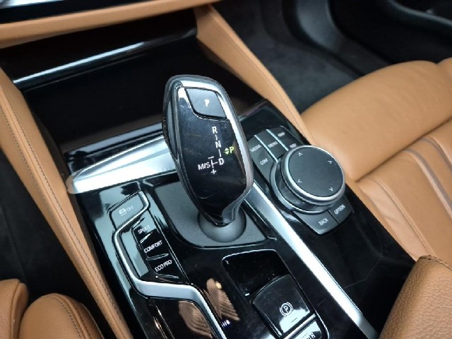 6031001076R8.jpg