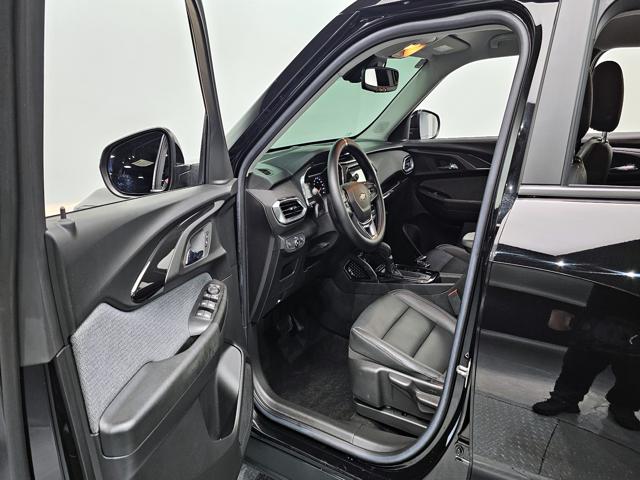 ae833fb0d9d2b897ed714923d0f99b4a.jpeg