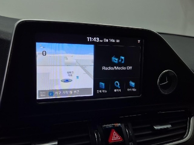 6081000240R13.jpg