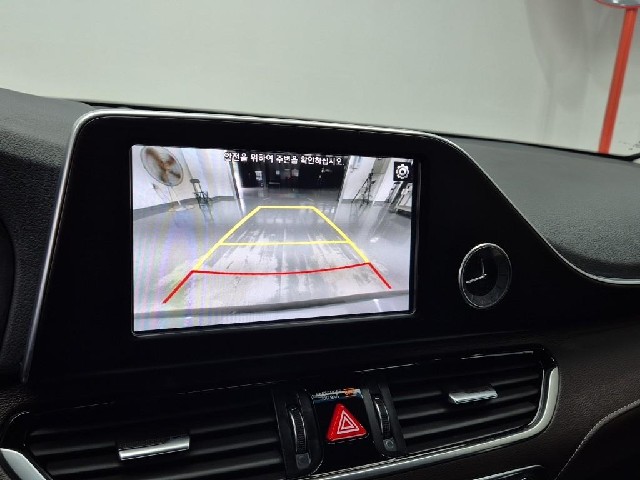 6081000240R14.jpg