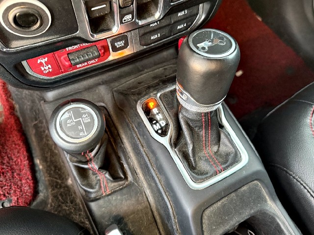 f1198161758415430914f051d413f882.jpeg