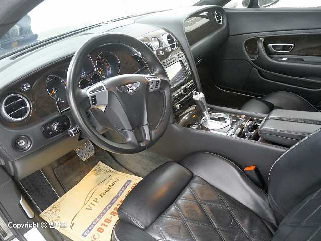 2011501702R6.jpg