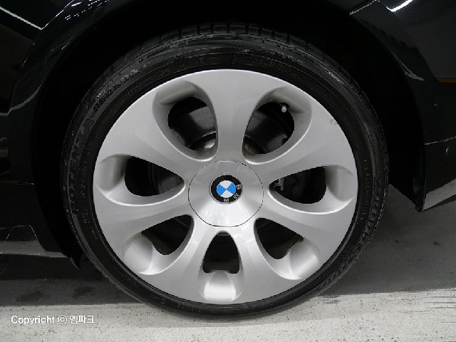 8111501800R18.jpg