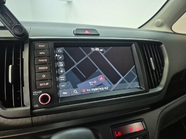 6081501505R13.jpg