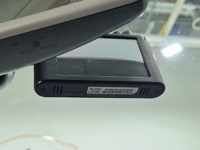 6071002730R15.jpg