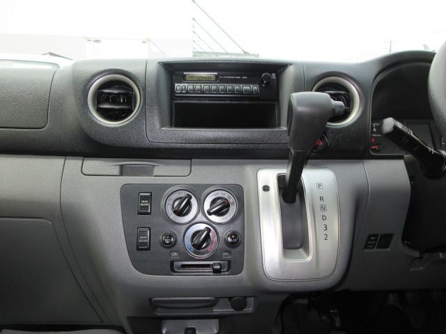 77dceb0dcee832652bb95415aeb18aab.jpg