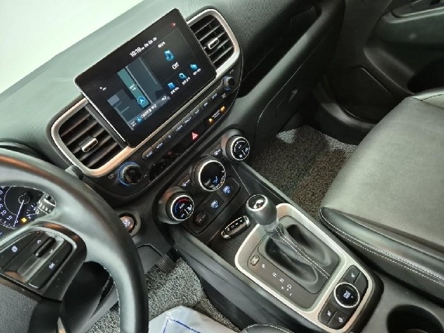 6081001898R10.jpg