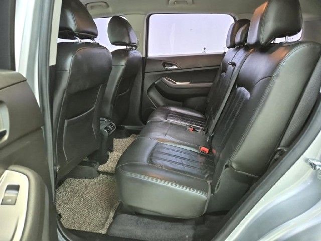 4061501861R12.jpg