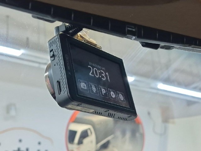 6081500521R13.jpg
