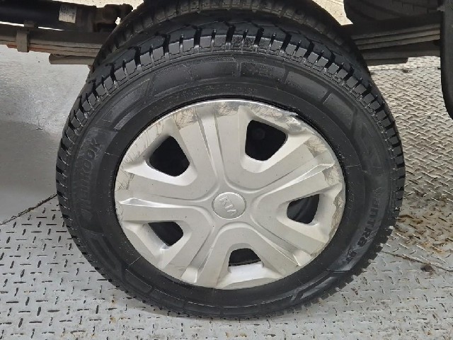 6071502073R19.jpg