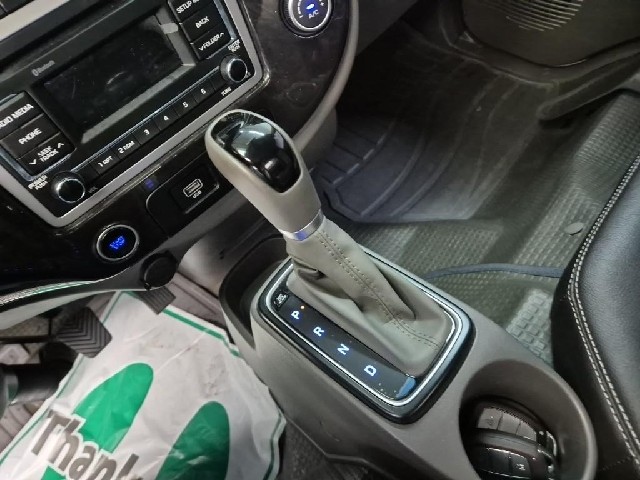 6081500946R7.jpg