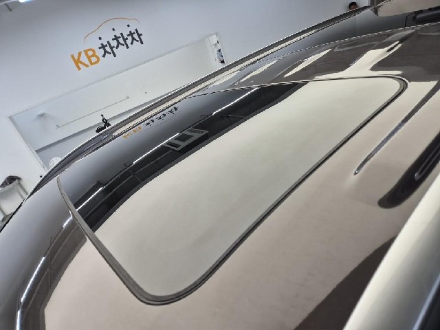 6051500636R13.jpg