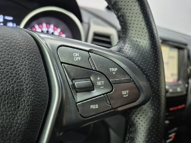 6051000868R15.jpg