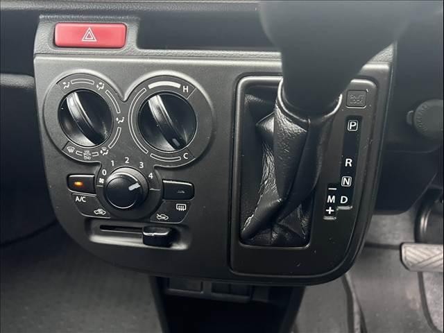 998a8af7824e21cba7e422a6de6c972e.jpg