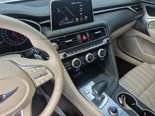 6081501827R10.jpg