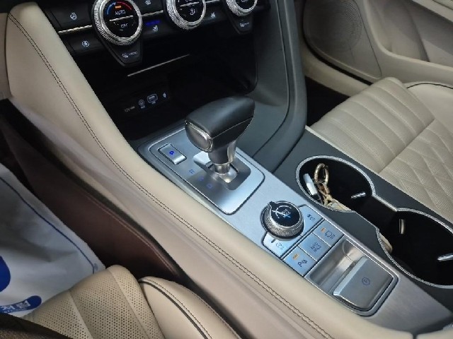 6081501827R8.jpg